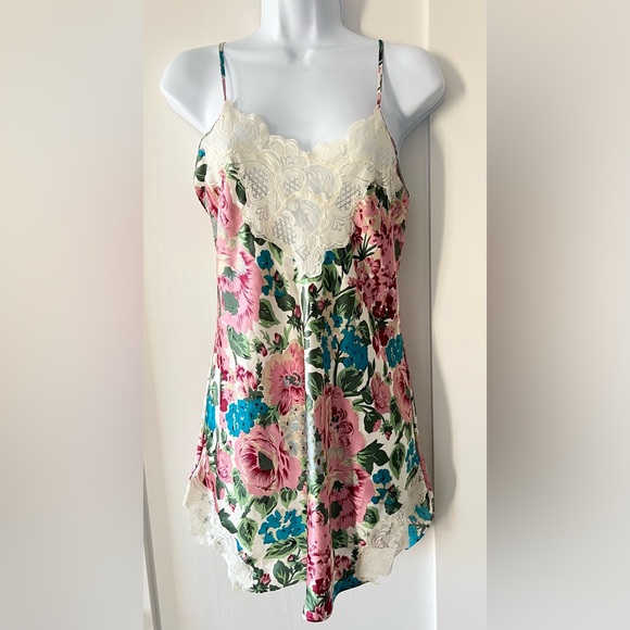 Vintage Victoria Secret Nightgown Robe Set Lace Slip Chemise Gold Label Boudoir - Picture 2 of 10